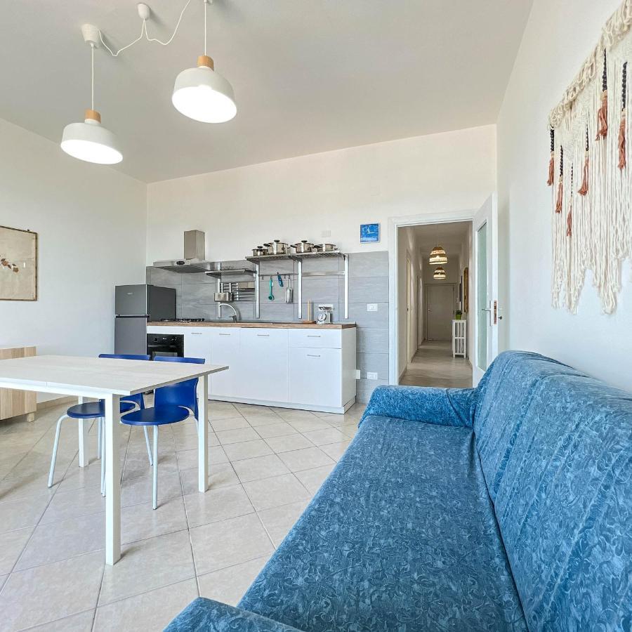 Il Mare In Giardino Apartment Scauri  Bagian luar foto