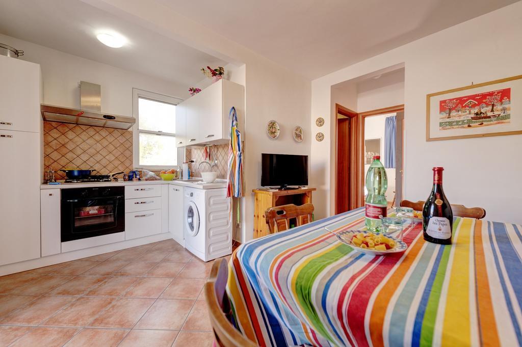 Il Mare In Giardino Apartment Scauri  Bagian luar foto