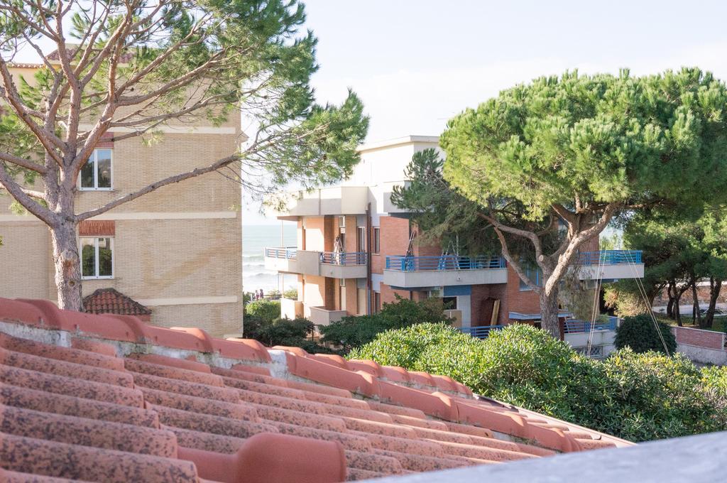 Il Mare In Giardino Apartment Scauri  Bagian luar foto