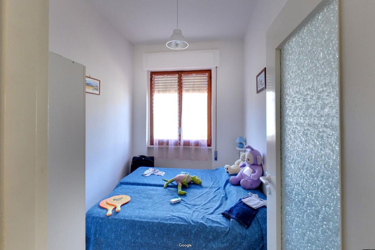 Il Mare In Giardino Apartment Scauri  Bagian luar foto